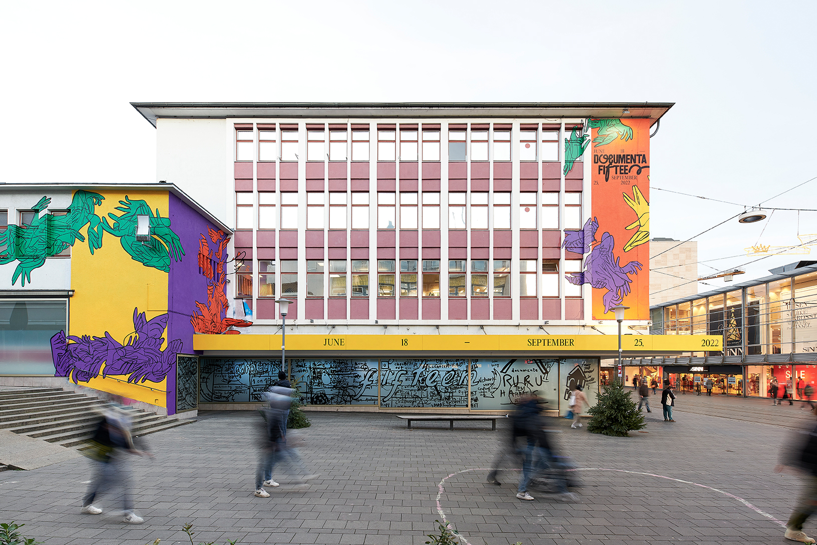 L&rsquo;ère de la collectivité dans l&rsquo;art contemporain – Ruangrupa et la documenta15